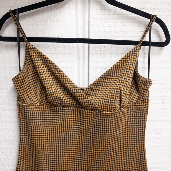 DONATING 10.01.2025 | FashionNova Typical Day Houndstooth Mini Dress - Picture 6 of 10